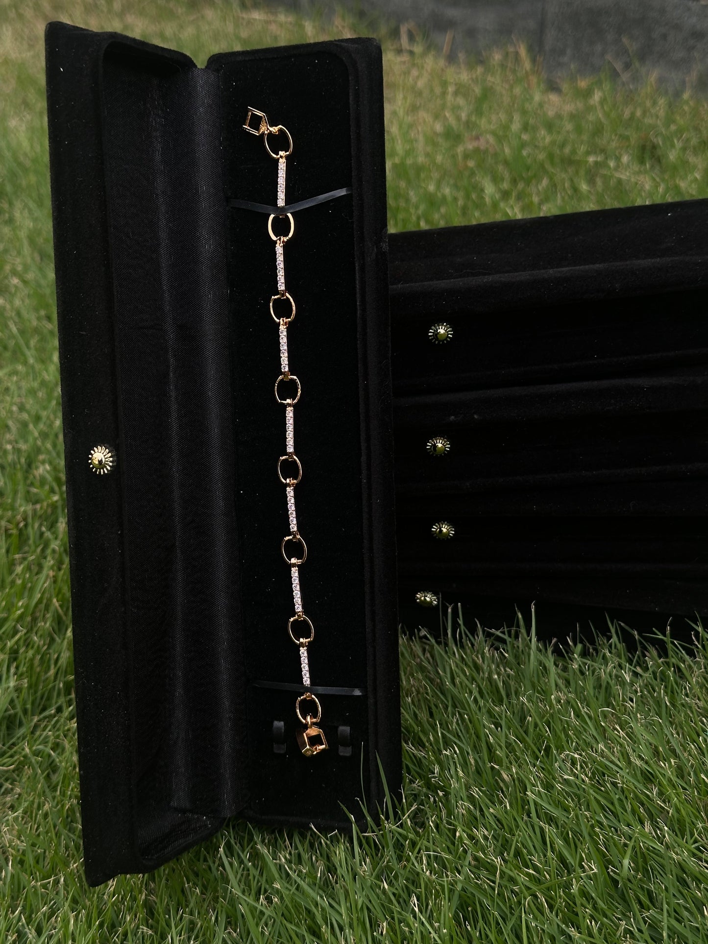 Gold-like Tone Designer Chain-Link Bracelet with Crystal Detailing